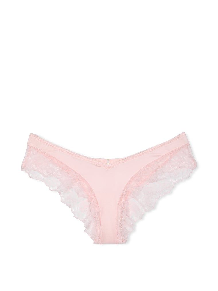 Kalhotky s krajkou na okrajích a vysoko střiženými nohavicemi Lace-Trim Cheeky. Produkt je růžový a pochází z kolekce Very Sexy.