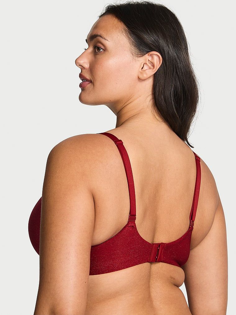Mírně vyztužená podprsenka s pevně vsazenými košíčky Shimmer. Produkt je červené barvy a pochází z kolekce Body by Victoria.