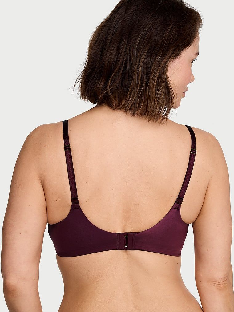 Podprsenka na push-up bez kosticí, tak posedlá. Produkt je růžové barvy a pochází z kolekce Very Sexy.