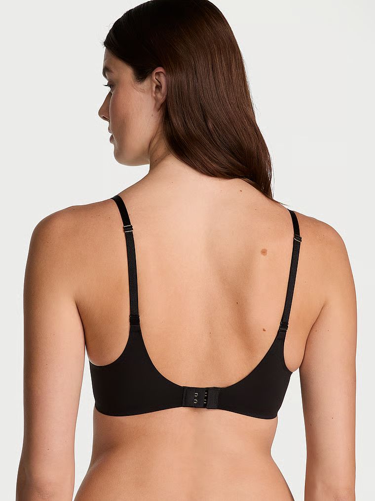 Push-up podprsenka Smooth. Produkt je černý a pochází z kolekce Dream Angels.