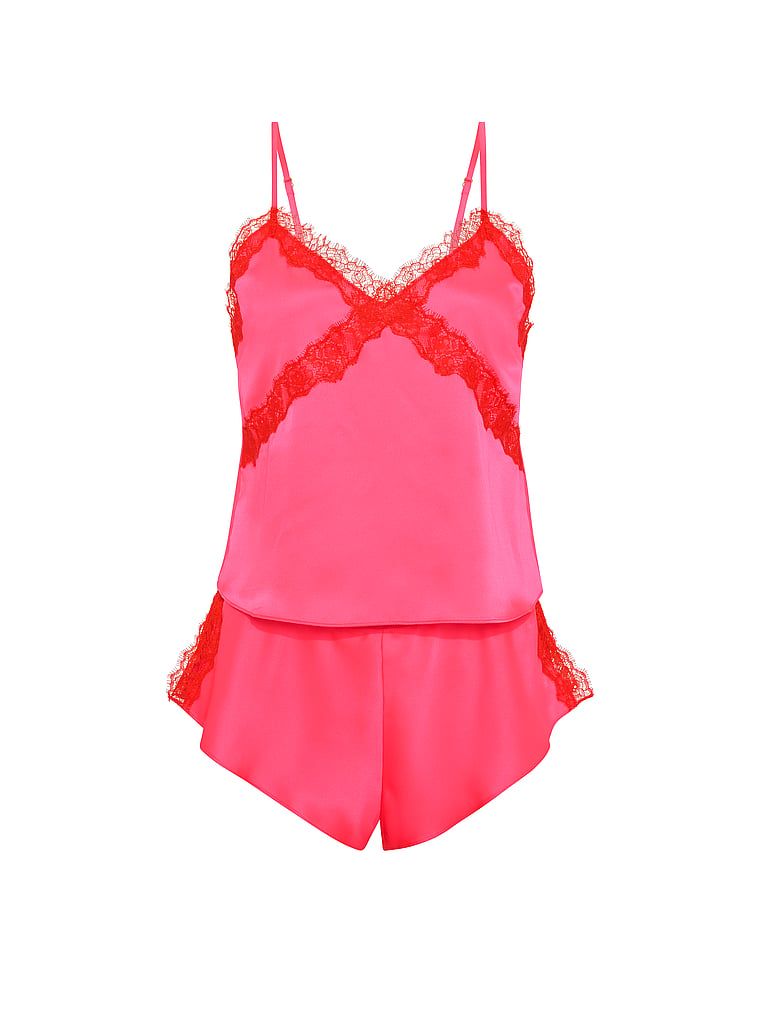 Sada krajek na spaní Satin Rose s krajkou na lemování. Produkt je růžové barvy a pochází z kolekce Very Sexy.