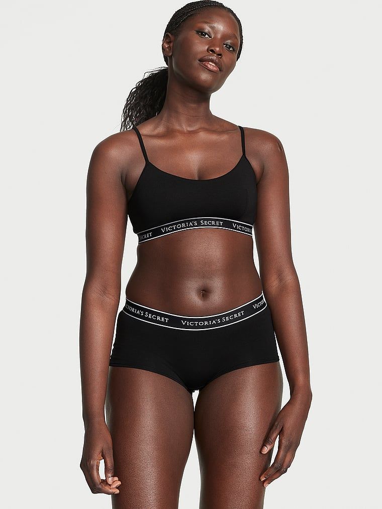Bavlněné kalhotky s logem v pase Boyshort. Výrobek je černý a pochází z kolekce Cotton.