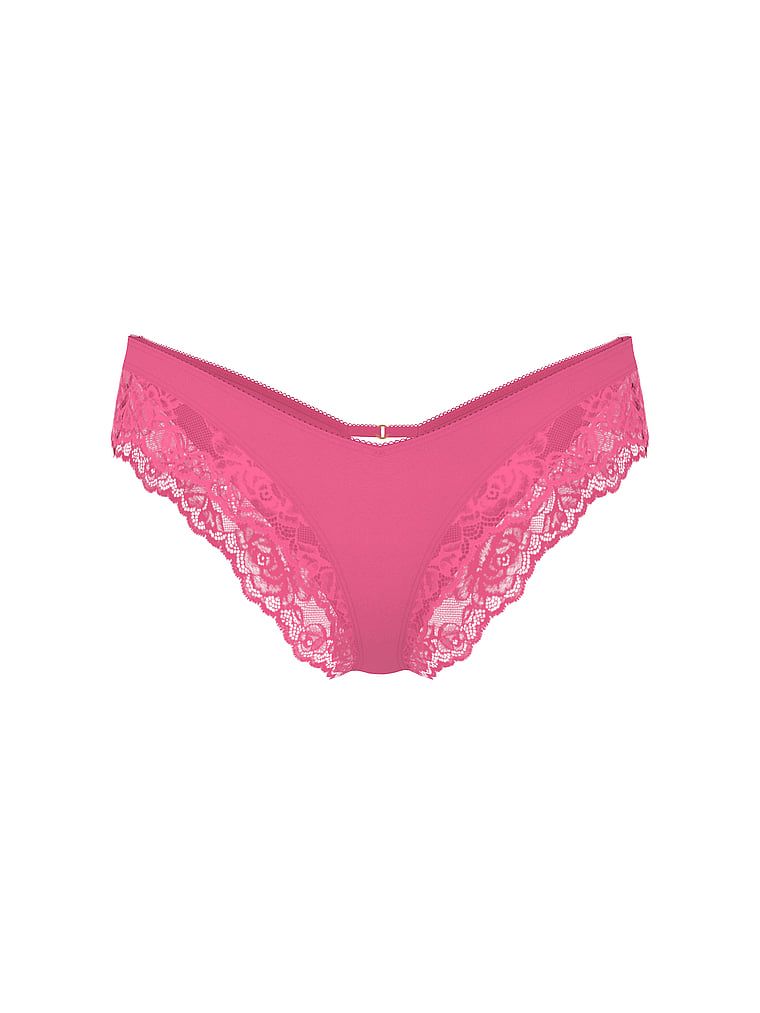 Krajkové kalhotky s krajkou na okrajích a vysoko střiženými nohavičkami: Lace-Lem Cheeky. Produkt je růžové barvy a pochází z kolekce Very Sexy.