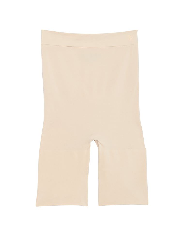Tvarovací šortky Shapewear by Victoria. Produkt je béžový a pochází z kolekce Victoria's Secret.
