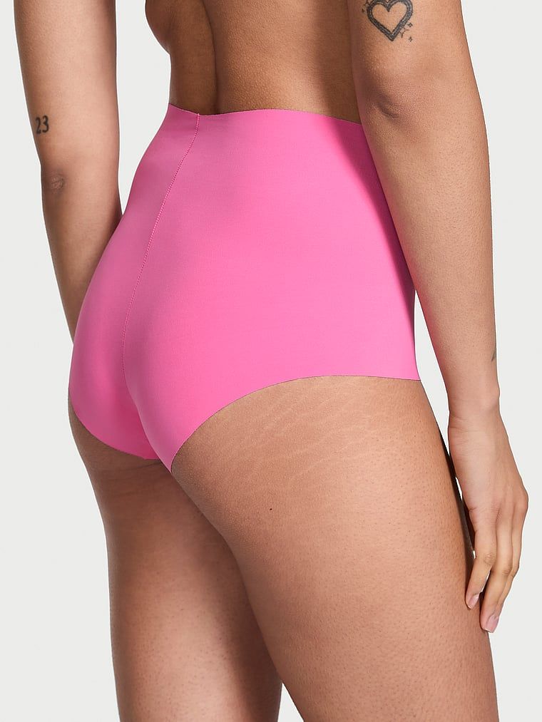 Bezešvé kalhotky s vysokým pasem No-Show. Produkt má růžovou barvu a pochází z kolekce No-Show.