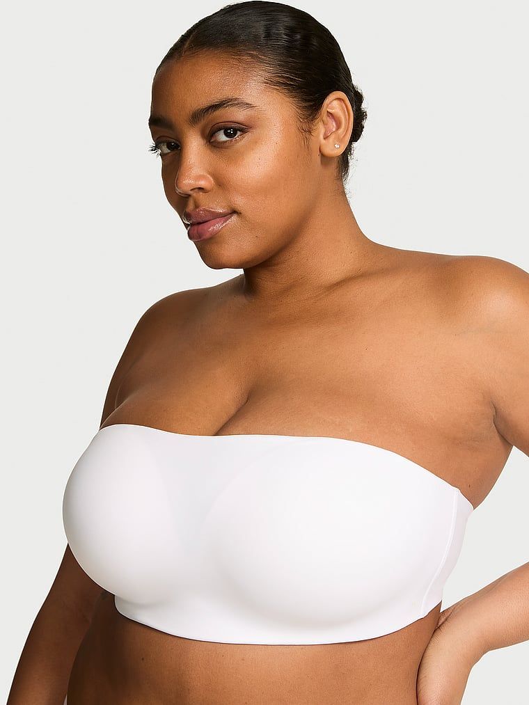 Push-up podprsenka bez ramínek a s kosticemi Perfect Comfort Strapless. Produkt je bílý a pochází z kolekce Victoria's Secret Bare.