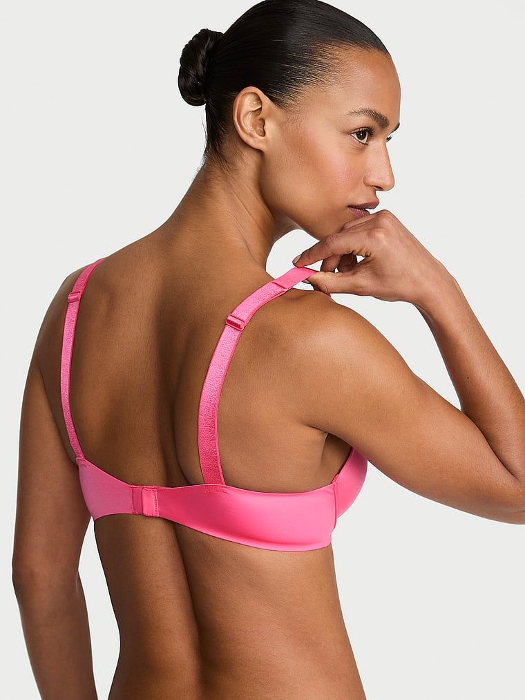 Push-up podprsenka Shine Strap. Produkt je růžové barvy a pochází z kolekce Very Sexy.