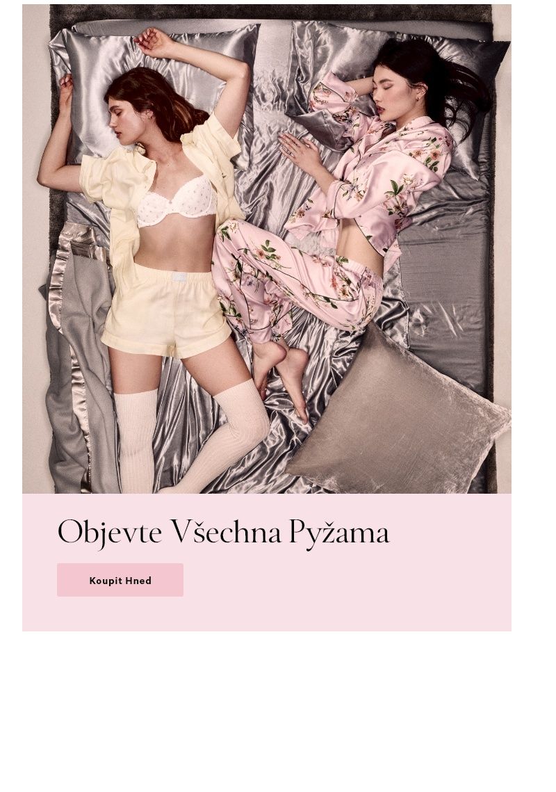 Modelka v pyžamu